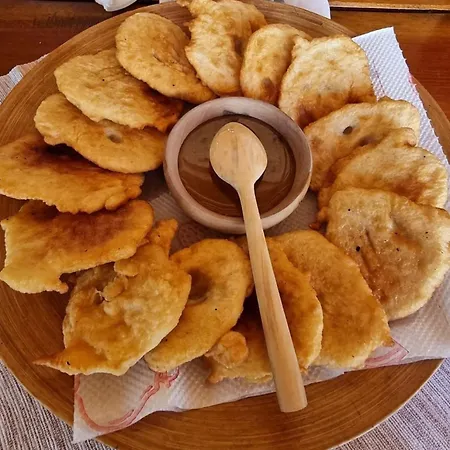 Hotel - Cemi River - Tamare