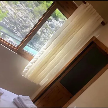 - Cemi River Rooms -